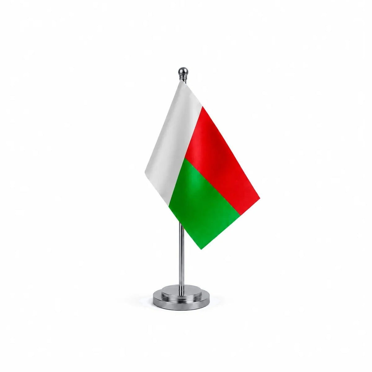 Drapeau bureau de Madagascar modèle Argent avec mât et socle en acier inoxydable