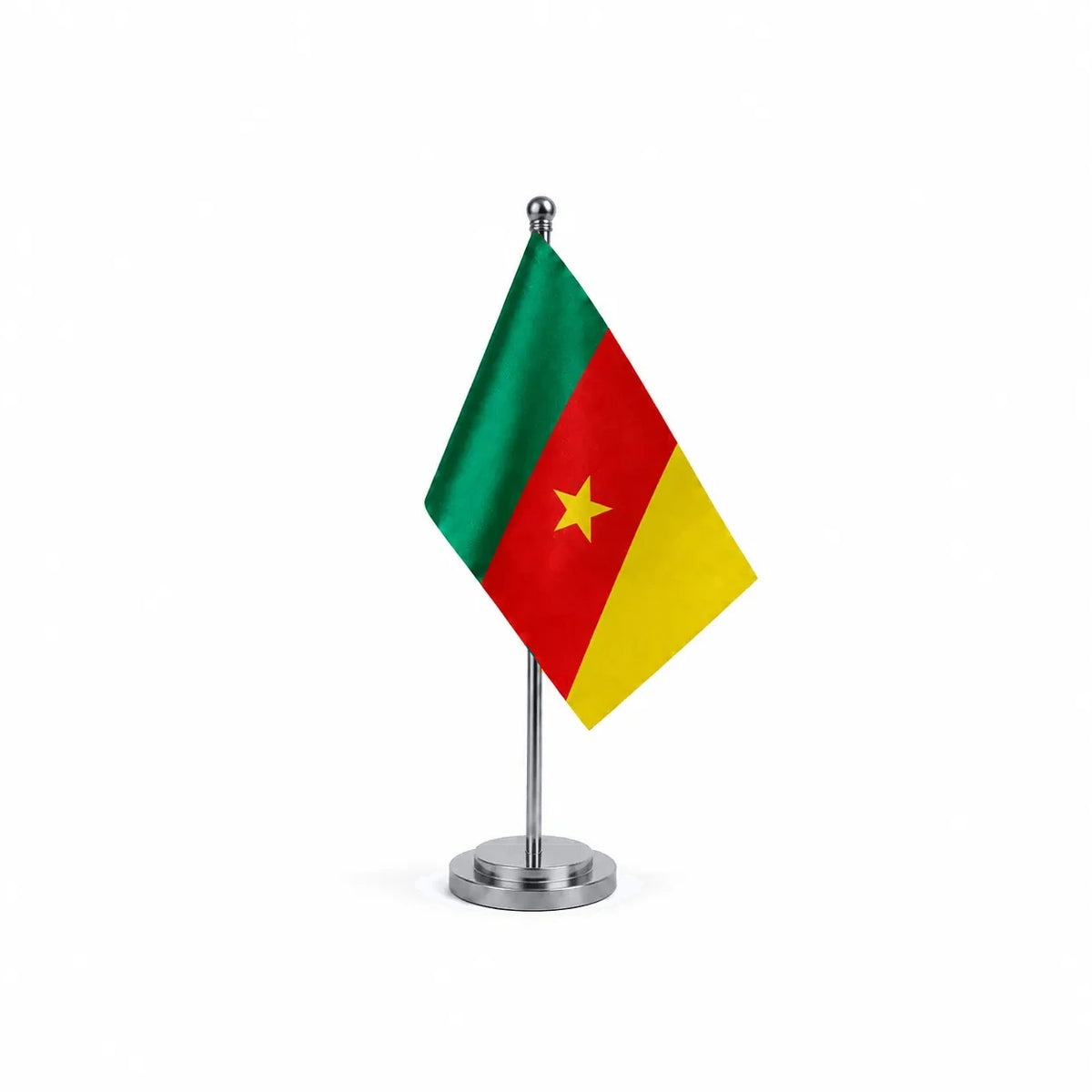 Drapeau bureau du Cameroun modèle Argent avec mât et socle en acier inoxydable