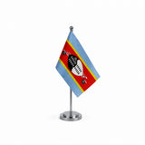 Drapeau bureau de l'Eswatini modèle Argent avec mât et socle en acier inoxydable