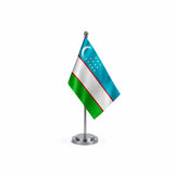 Drapeau bureau de l'Ouzbékistan modèle Argent avec mât et socle en acier inoxydable