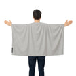 Cape drapeau gris en polyester léger à enfiler événement sportif