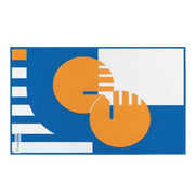 Drapeau alma en polyester résistant avec œillets à gauche