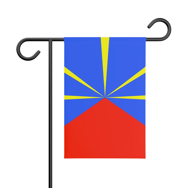 Reunion Island Garden Flag - Pixelforma