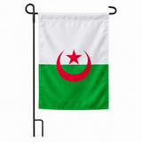 Drapeau jardin vertical Algérie sur support noir