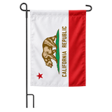 Drapeau jardin vertical Californie sur support noir