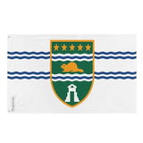Drapeau surrey polyester résistant avec œillets à gauche