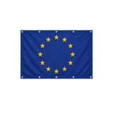Drapeau de l'Union européenne format S en polyester avec dix œillets