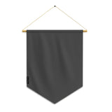 Fanion drapeau noir polyester à suspendre usage extérieur