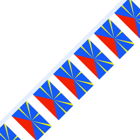 Reunion Island Flag Garland - Pixelforma