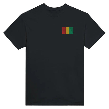 T-shirt drapeau de la guinée en broderie - pixelformaflag