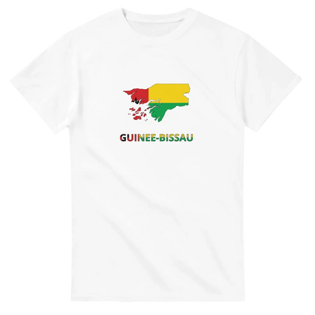 T-shirt drapeau guinée-bissau en carte - pixelforma