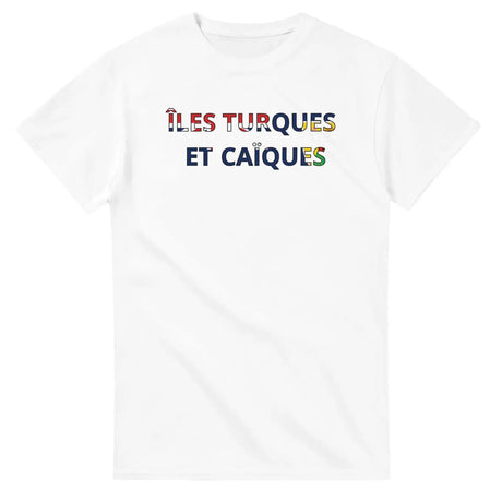 T-shirt drapeau îles turques-et-caïques en écriture - pixelforma